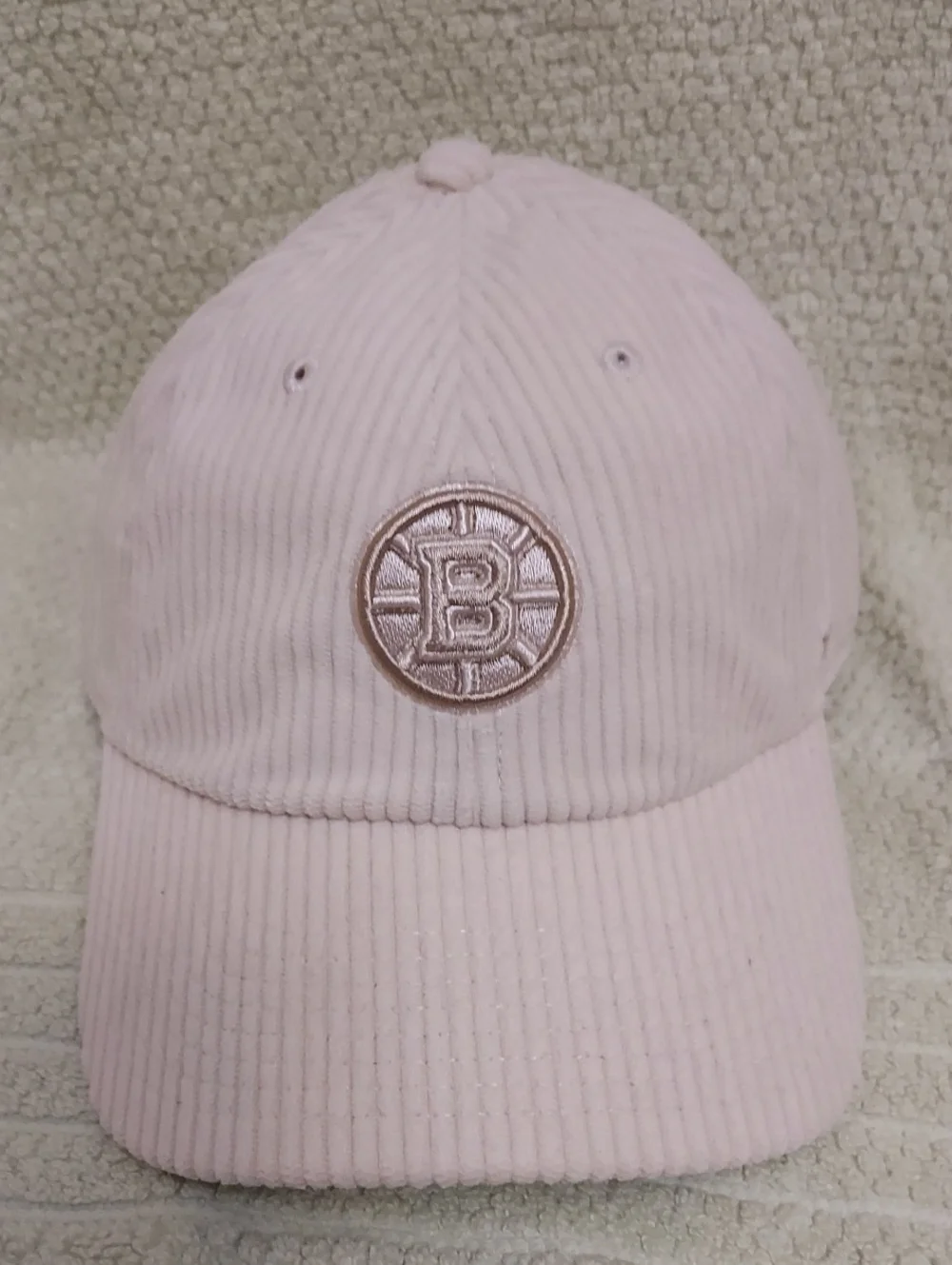 Womens '47 Clean Up Bruins Hat